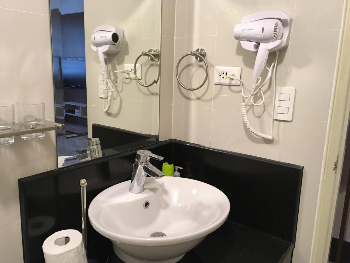 2 Bedroom Condo Apartment Near Naia 3 Pasay City Manila Ngoại thất bức ảnh